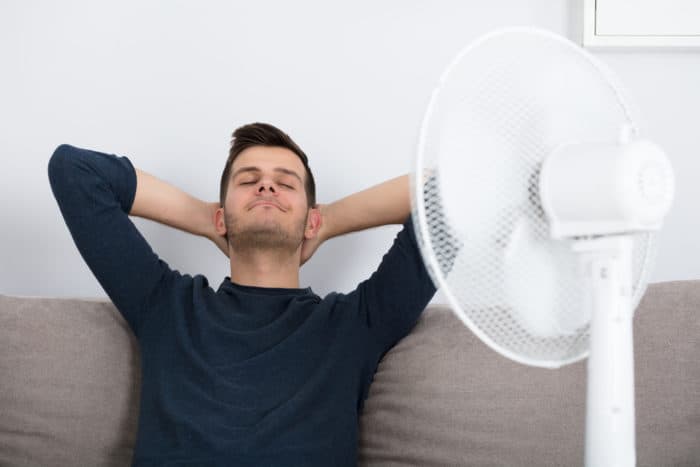 miegoti naudodami ventiliatorių