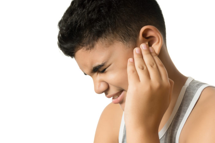 vidurinės ausies infekcijos poveikis
