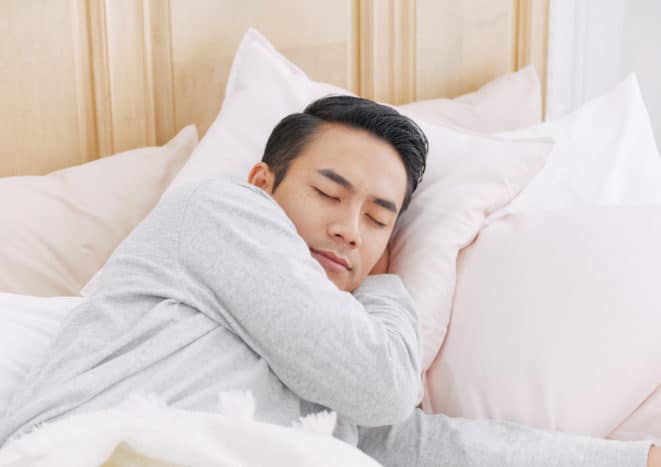 miego trūkumas kraujo spaudimas didėja