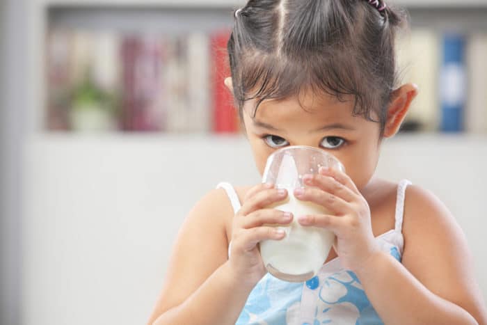 vaikai turi gerti pieną