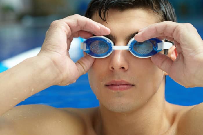 plaukimo akinių naudojimo svarba