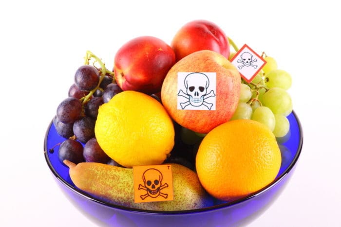 vaisiuose yra daug pesticidų