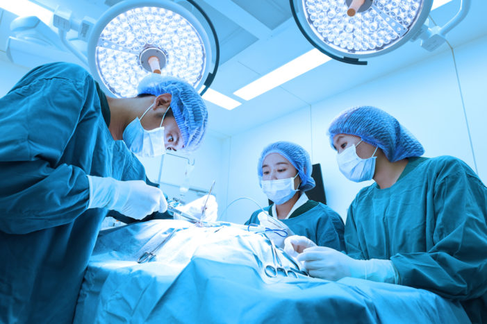 chirurginės žaizdos infekcijos priežastys yra rizikos veiksniai
