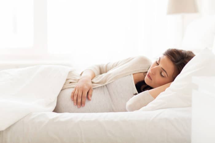 nėščių moterų miego padėtis
