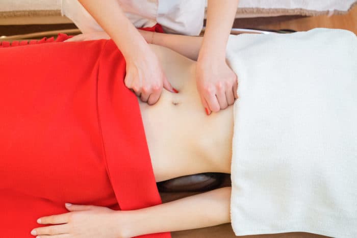 pilvo masažo pavojus; skrandžio masažo rizika